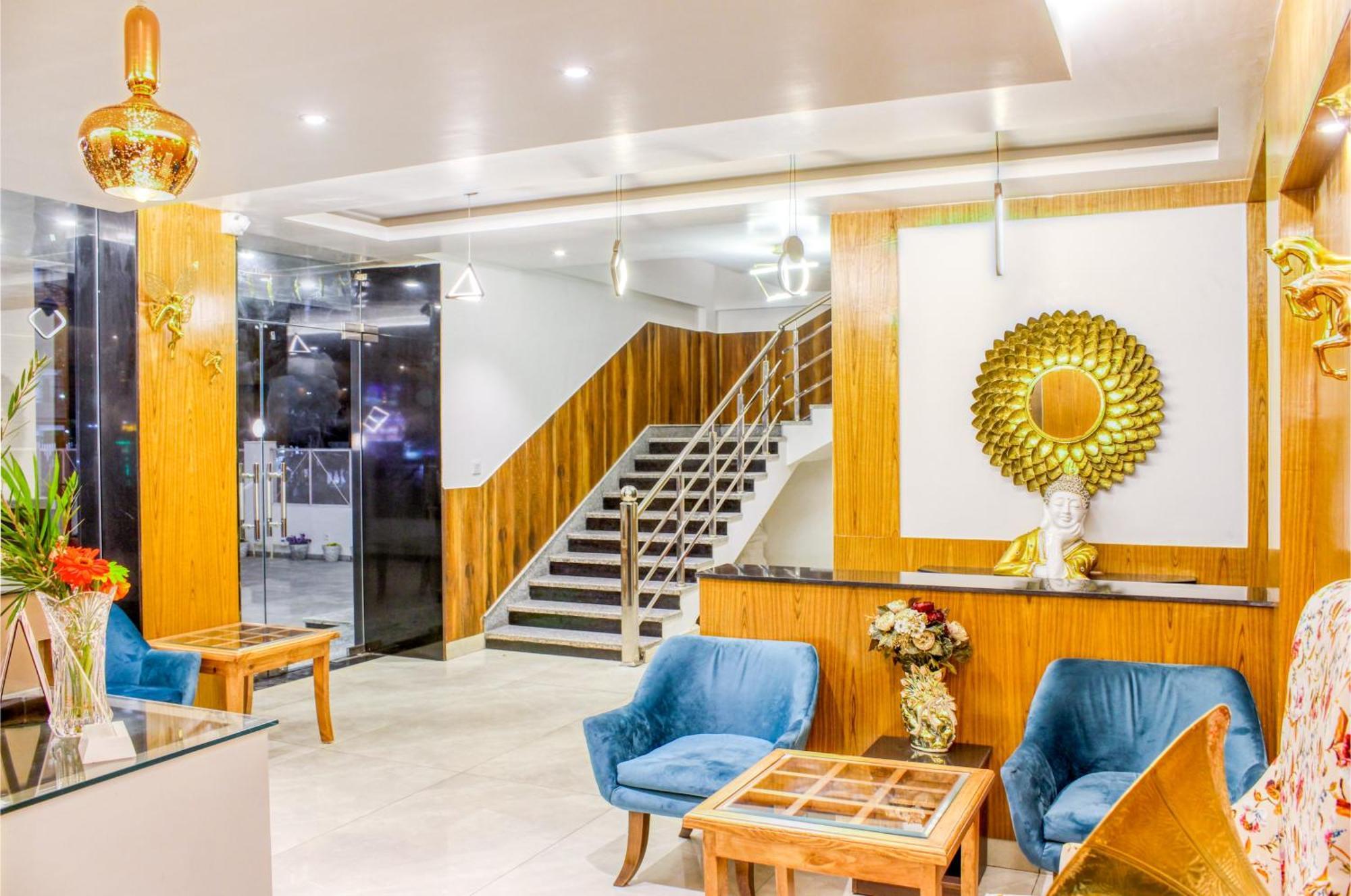 Zip By Spree Hotels Grand Legacy Prime Дехрадун Экстерьер фото
